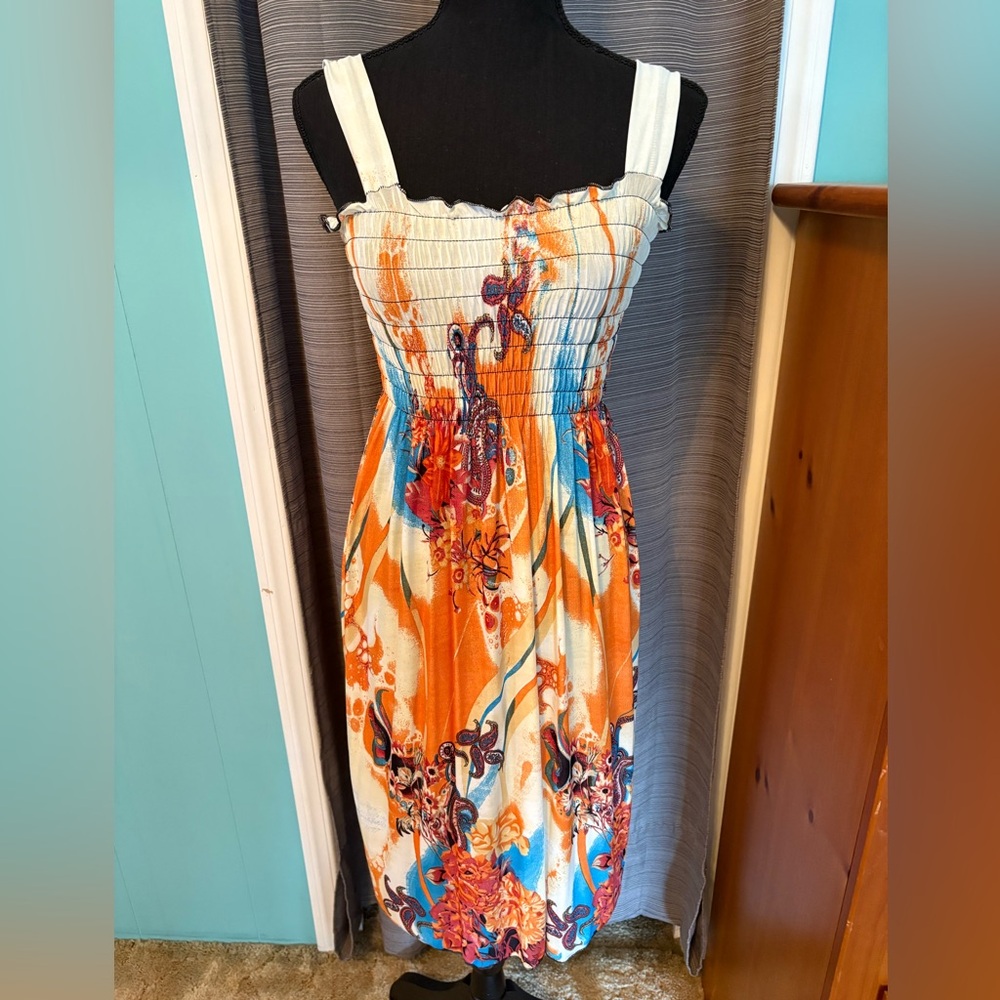 Summer Dress - Picture 2 of 6